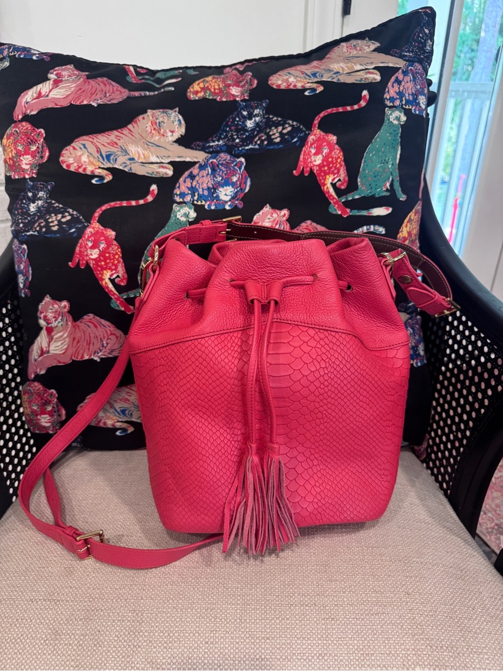 GiGi New York Jenn Leather Drawstring Bucket Bag with Tassel Poppy